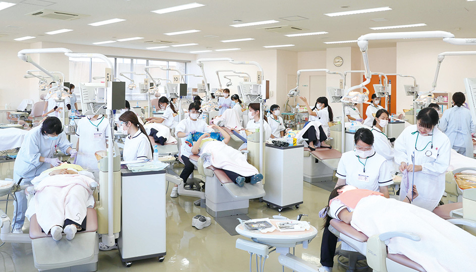 歯科衛生学科臨床実習室
