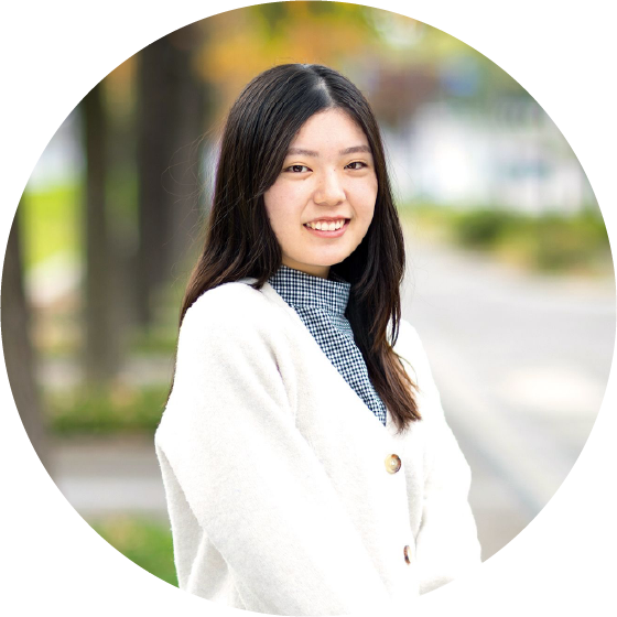 経済学部経済学科の内定者写真