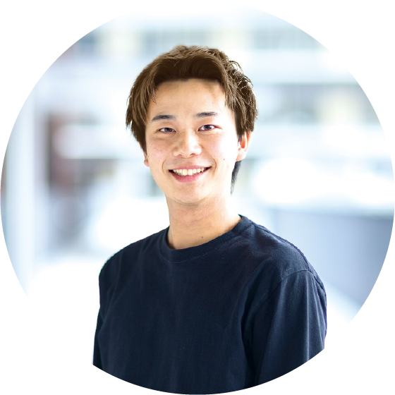 法学部現代社会法学科の内定者写真