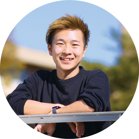 心理学部心理学科の内定者写真