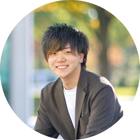 経営学部経営学科の内定者写真