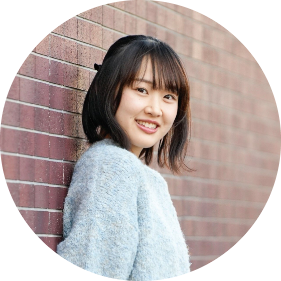 経営学部経営学科の内定者写真