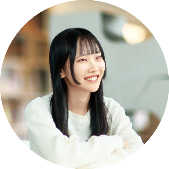 商学部商学科の内定者写真