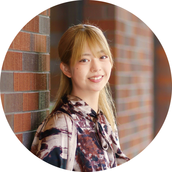 心理学部心理学科の内定者写真